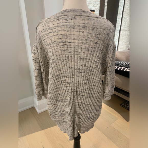 Joie Women’s Size 2X Marled Ribbed Short Sleeved Sweater - Picture 2 of 5